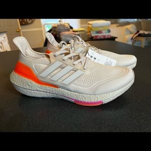 Adidas Womens Ultraboost 21. Size 9.5. Halo Ivory Ultra Pop Cream Blush